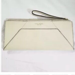 Henri Bendel Wallet Clutch Purse Wristlet beige West 57th